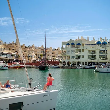 شقة Benal Superb Front 1 Bedroom Apartment, Sleeps 5 بينالماذينا