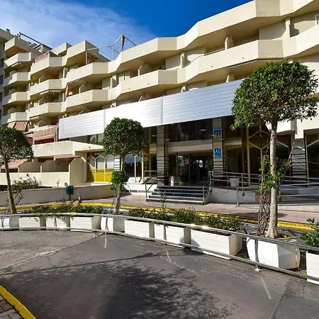 شقة Benal Superb Front 1 Bedroom Apartment, Sleeps 5
