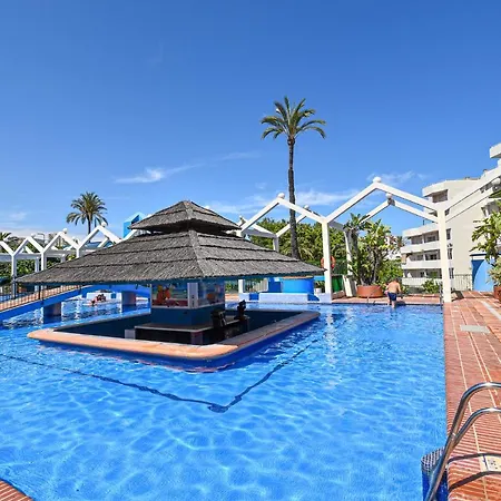 شقة Benal Superb Front 1 Bedroom Apartment, Sleeps 5 *